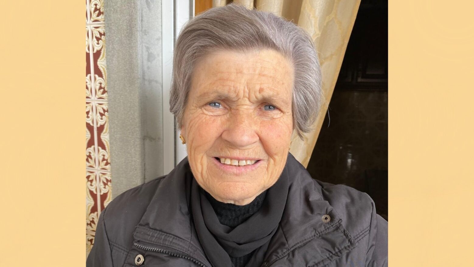 “É um gosto ver as pessoas a recordar as profissões antigas”: Maria de Lurdes foi vendedora de pão de porta em porta