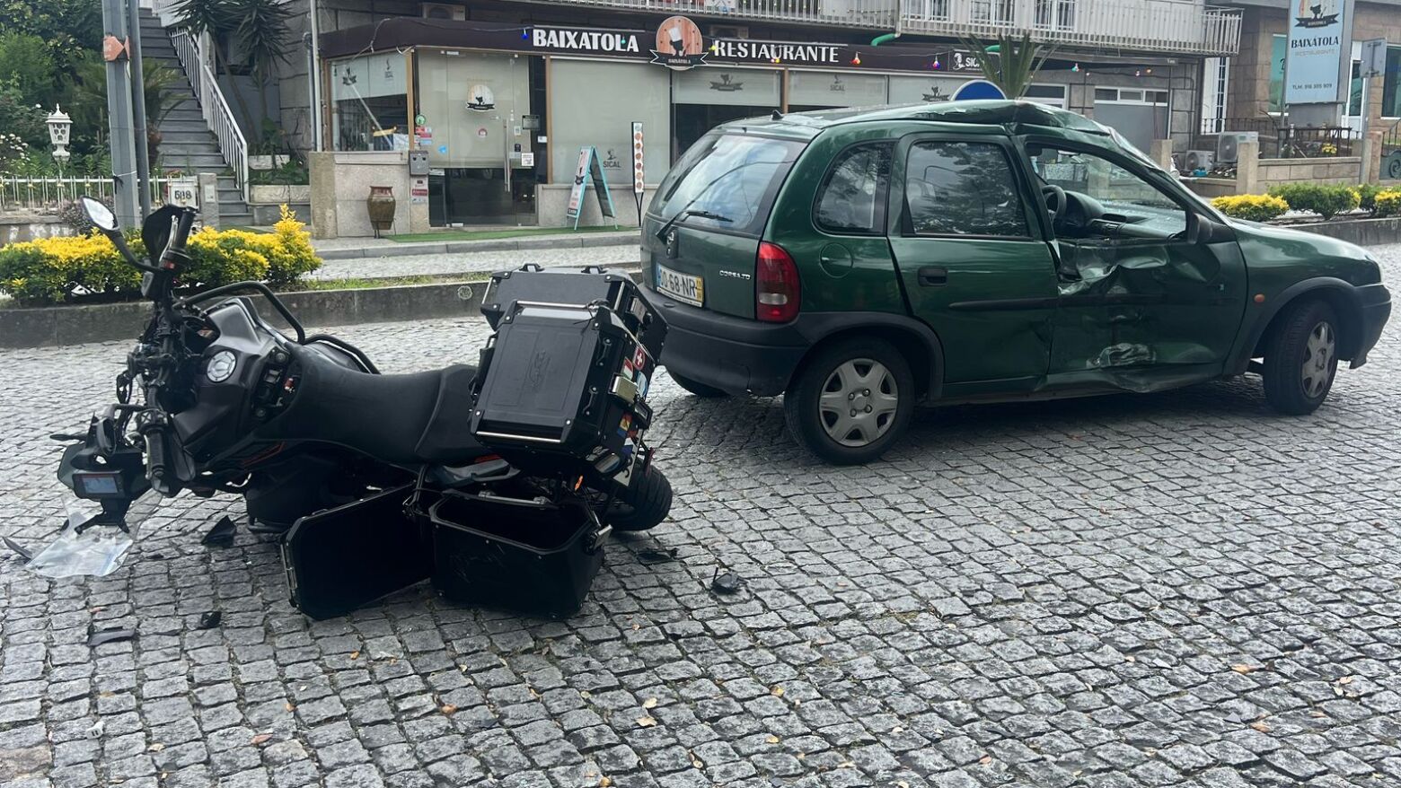 Colisão entre viatura ligeira e motociclo provoca dois feridos em Marco de Canaveses