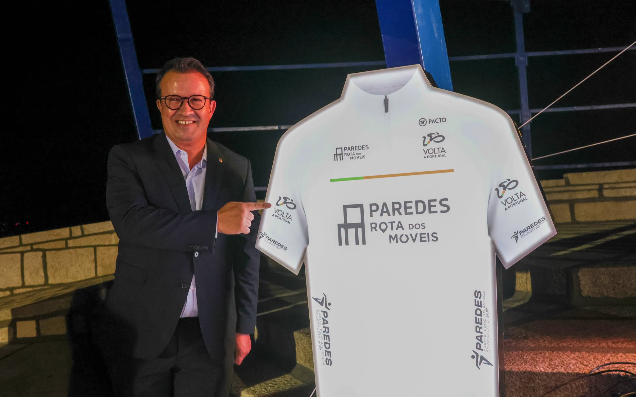 Paredes refor&ccedil;a liga&ccedil;&atilde;o &agrave; Volta a Portugal com partida em Vilela e patroc&iacute;nio da camisola branca