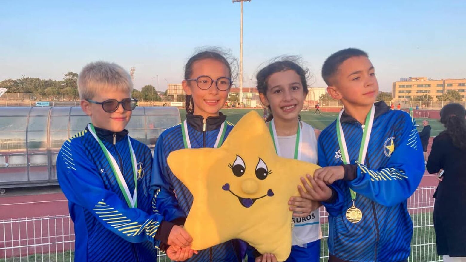 Estrelas do Marco sagram-se Campeões Regionais de Estafetas Sub10