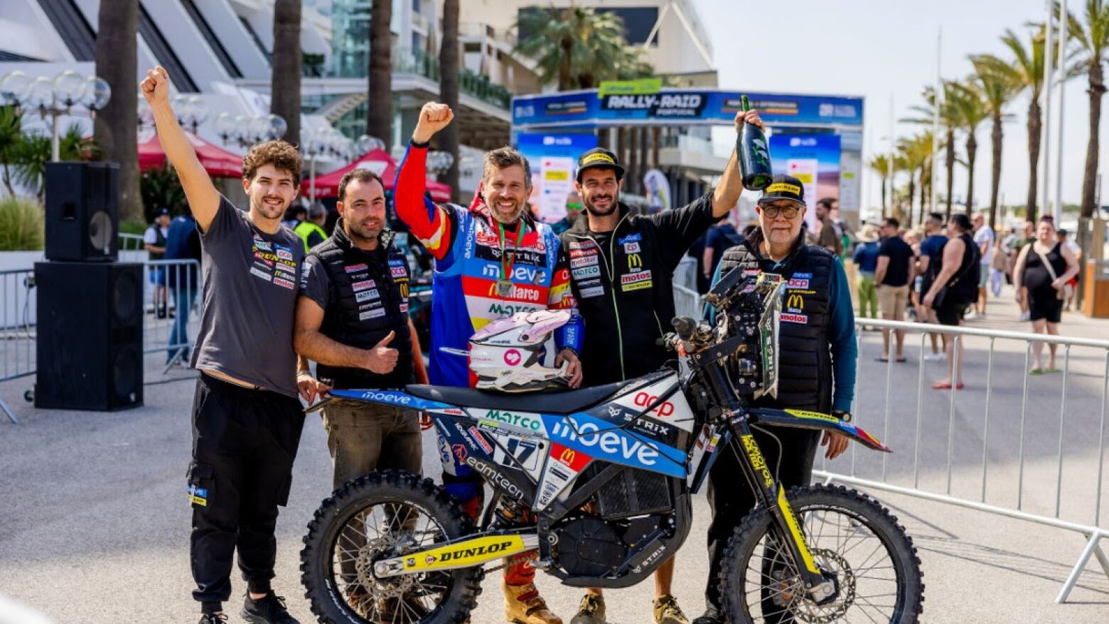 Pedro Bianchi Prata estreia s&eacute;rie "Road to Dakar" rumo ao rali de 2027 em moto el&eacute;trica