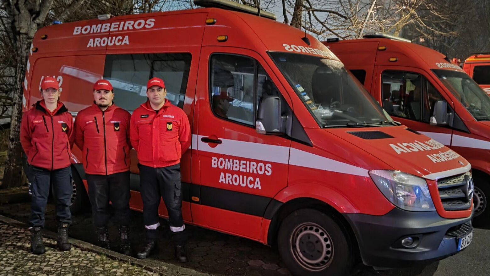 Bombeiros Voluntários de Arouca celebram 49.º aniversário com simulacro e desfile