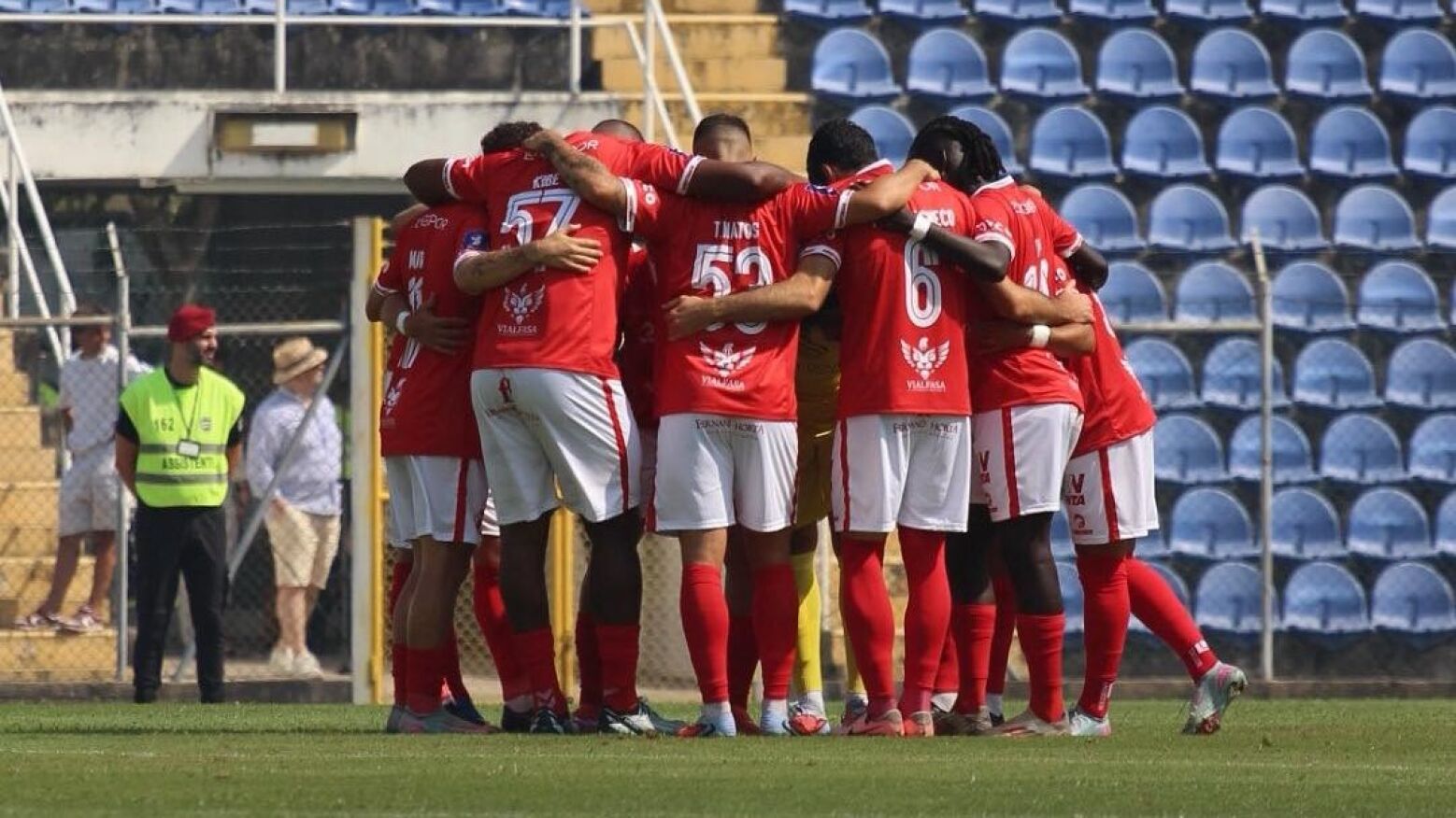 Marco 09 estreia-se na Liga 3 com empate caseiro frente ao Vitória SC B