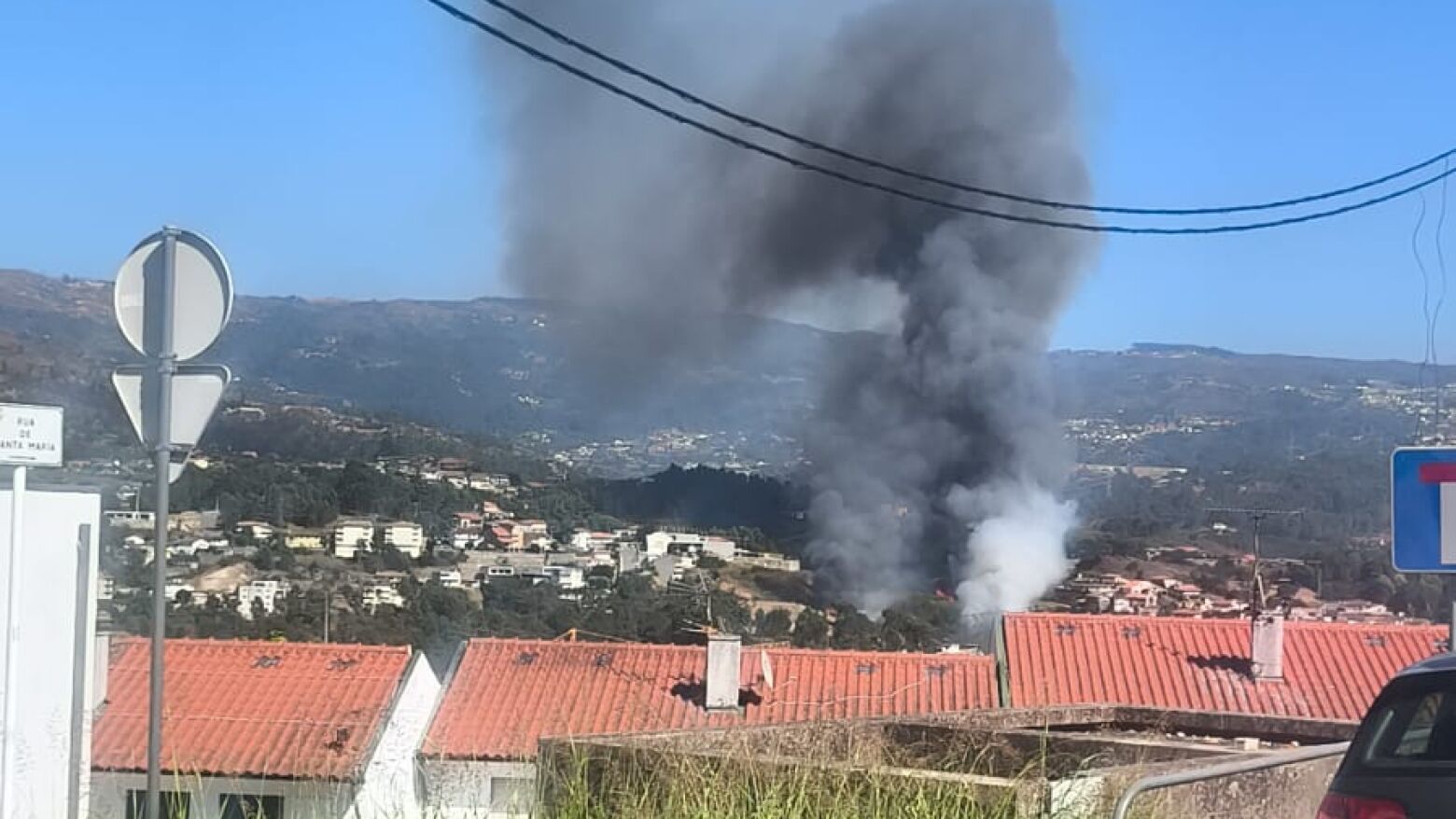 Inc&ecirc;ndio em Tabuado mobiliza bombeiros