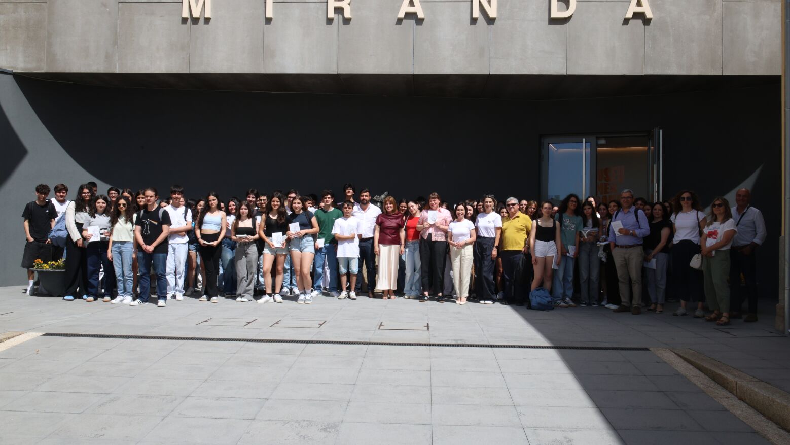 Emergente recebeu artista Capicua para a abertura da 4.ª edição do FLIM em Marco de Canaveses
