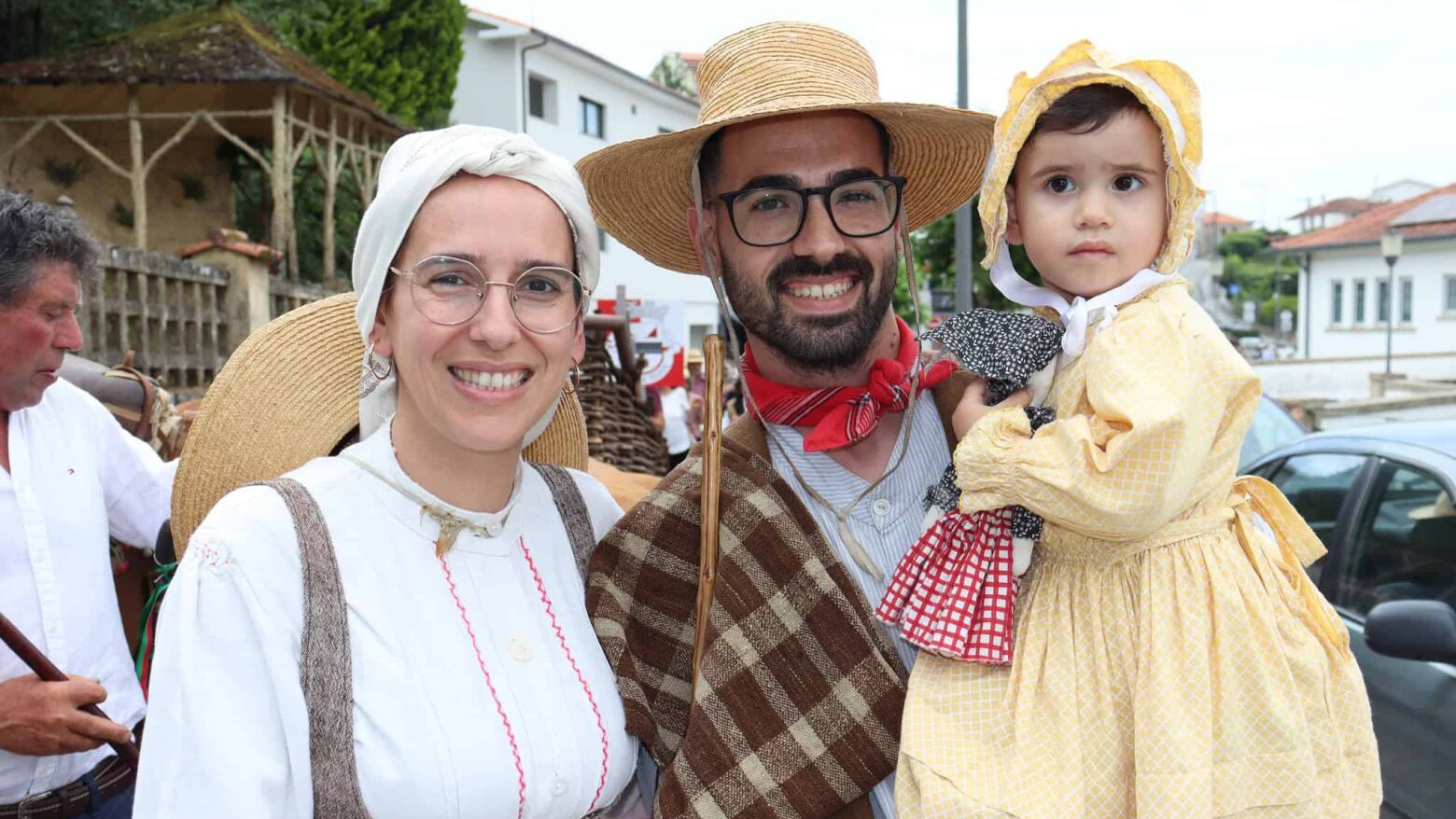 Desfile Etnográfico encheu Cinfães de cor, música e tradição este domingo