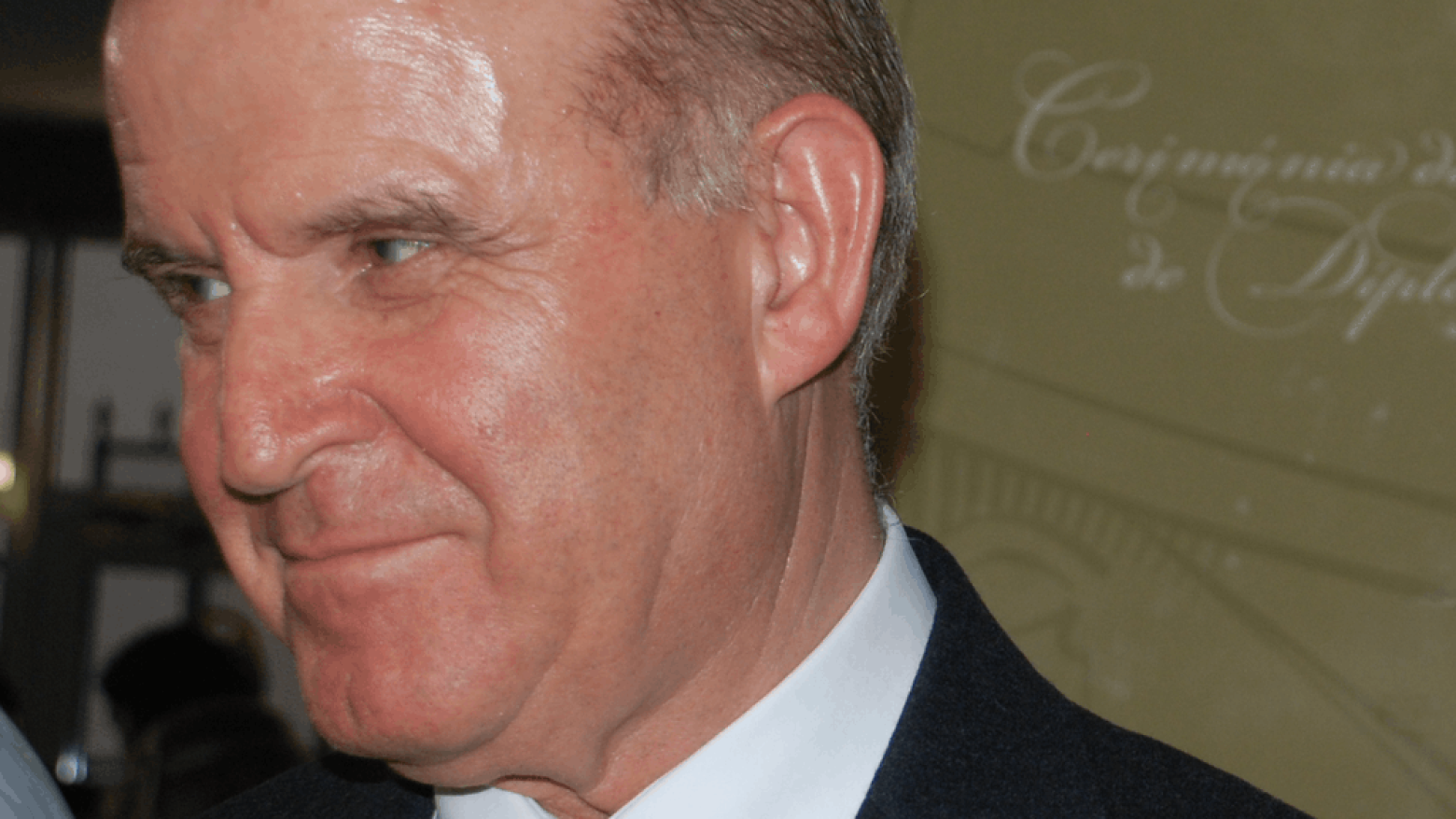 Salvato Trigo apresenta obra sobre Maria Barroso no Café Literário de Paredes