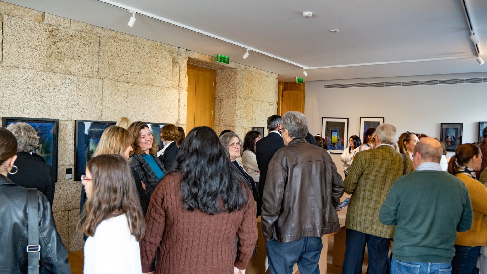 Celorico de Basto acolhe exposição “Estava escrito nas manchas”, de Filomena Bento