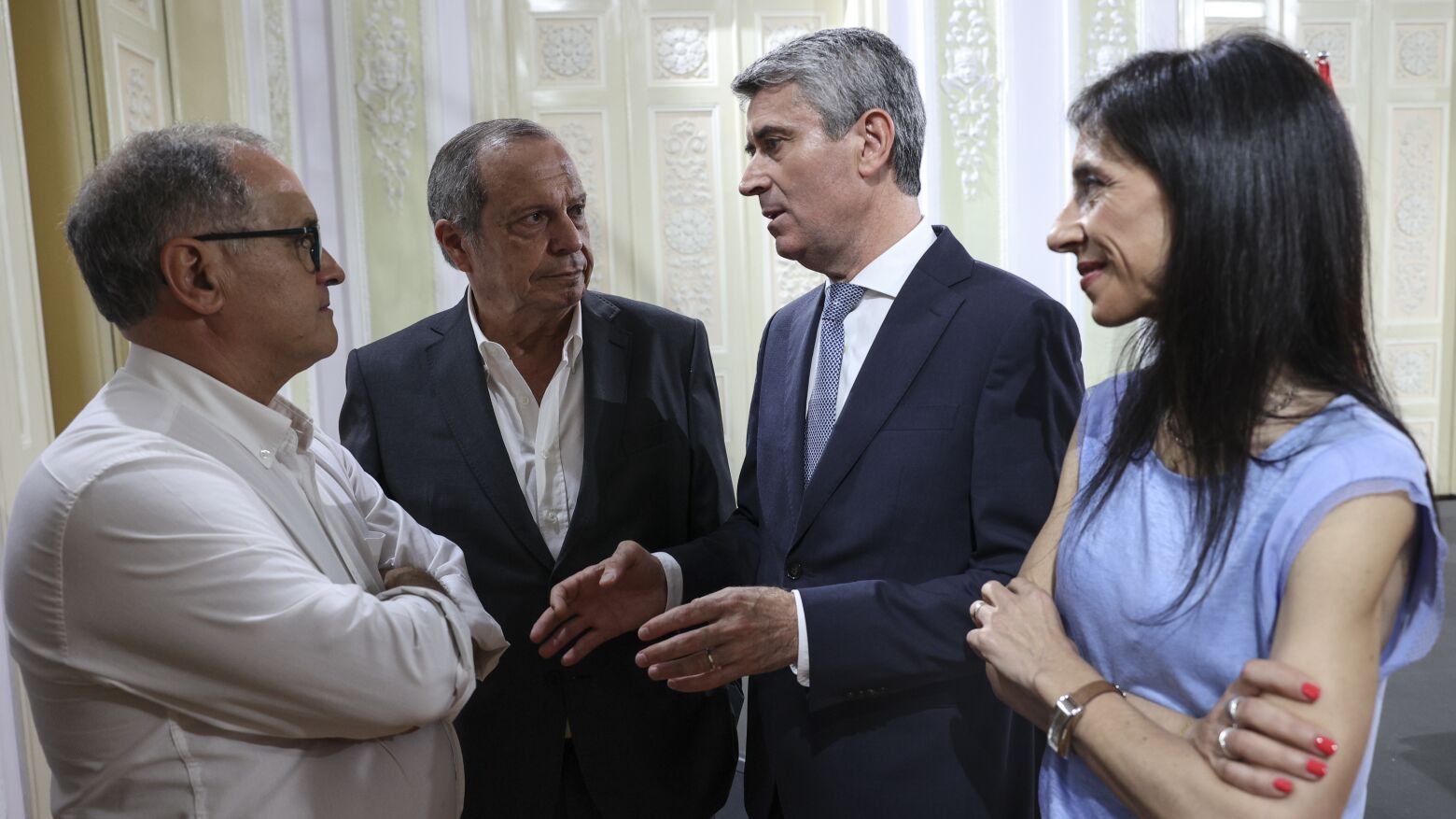 José Luís Carneiro: O percurso do baionense que chega à liderança do PS com “honra e responsabilidade”