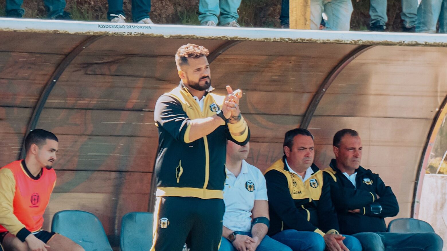 Tó Jó mantém-se ao leme da AD Freixo de Cima na estreia na Divisão de Honra AF Porto