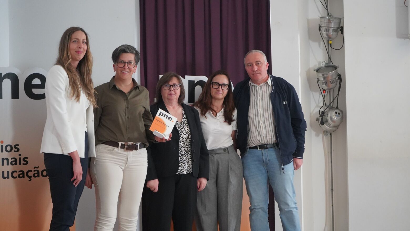 Escola de Lousada conquista 3.&ordm; lugar nos Pr&eacute;mios Nacionais de Educa&ccedil;&atilde;o com projeto de LEGO sobre Cam&otilde;es