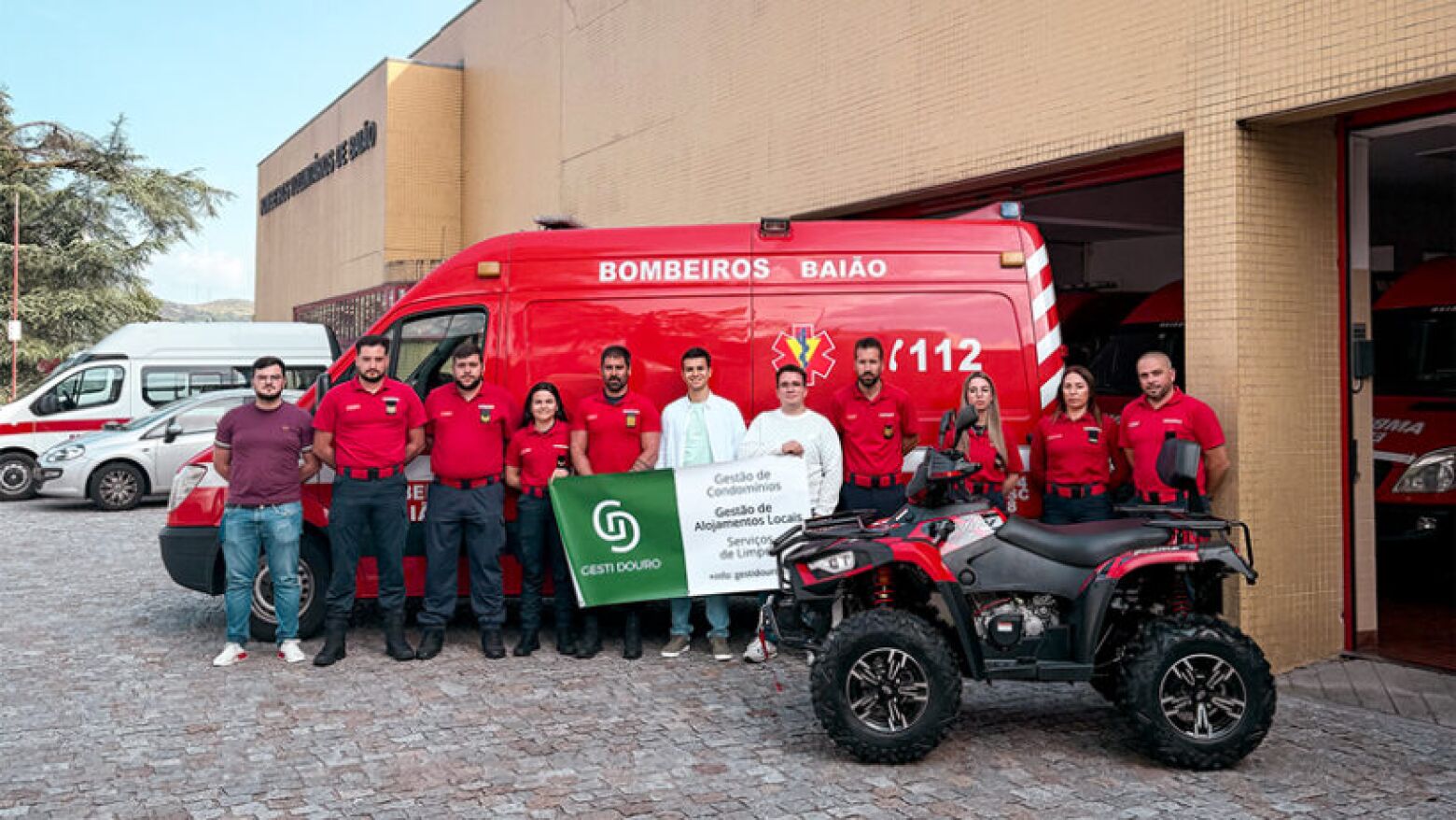 Bombeiros de Baião reforçam meios com ambulância e moto 4 oferecidas pela Gesti Douro