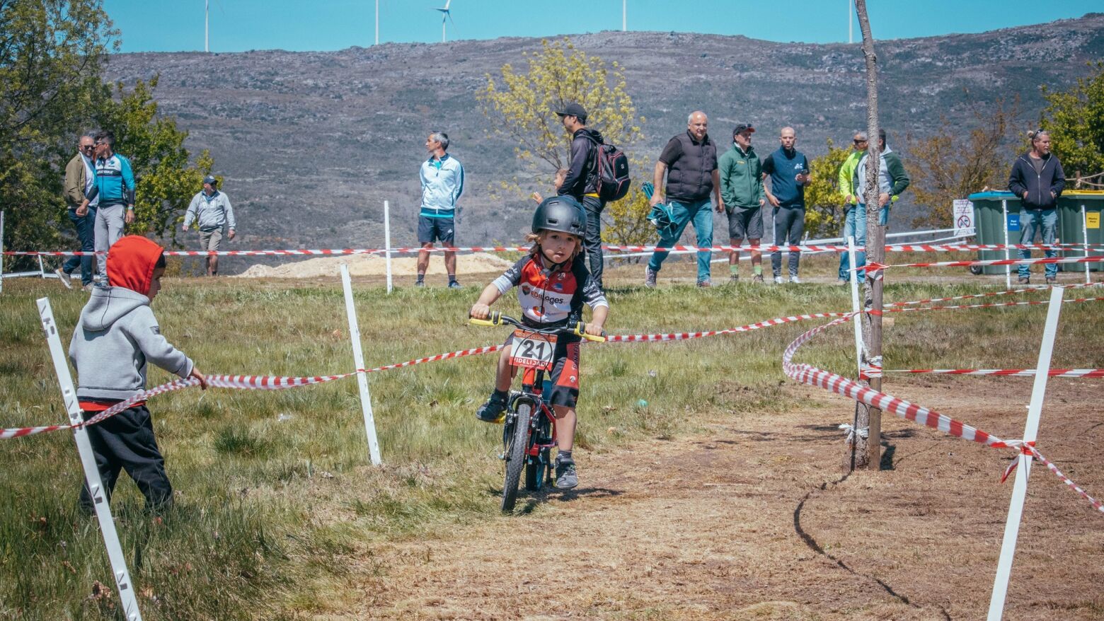 Penafiel Bike Clube esteve em destaque em prova nacional de ciclismo em Castro Daire