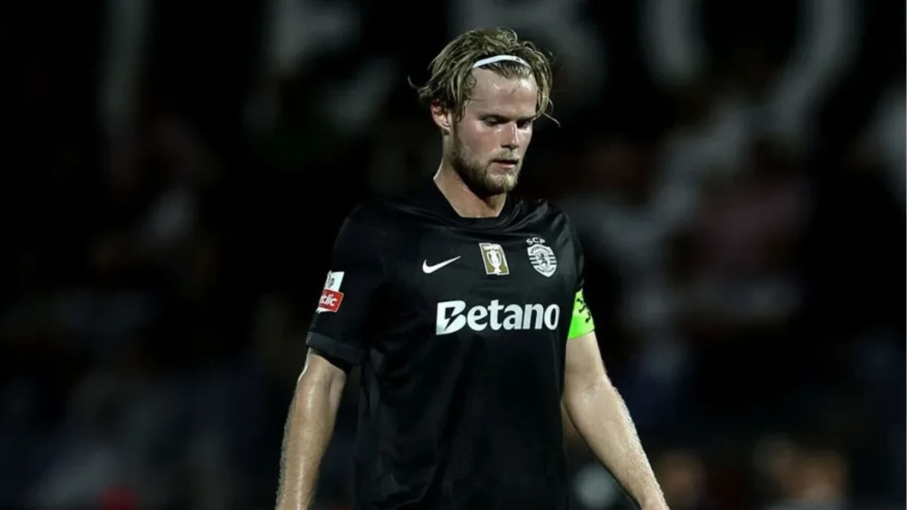 Festa em Alvalade&hellip; mas h&aacute; um problema s&eacute;rio no horizonte europeu do Sporting