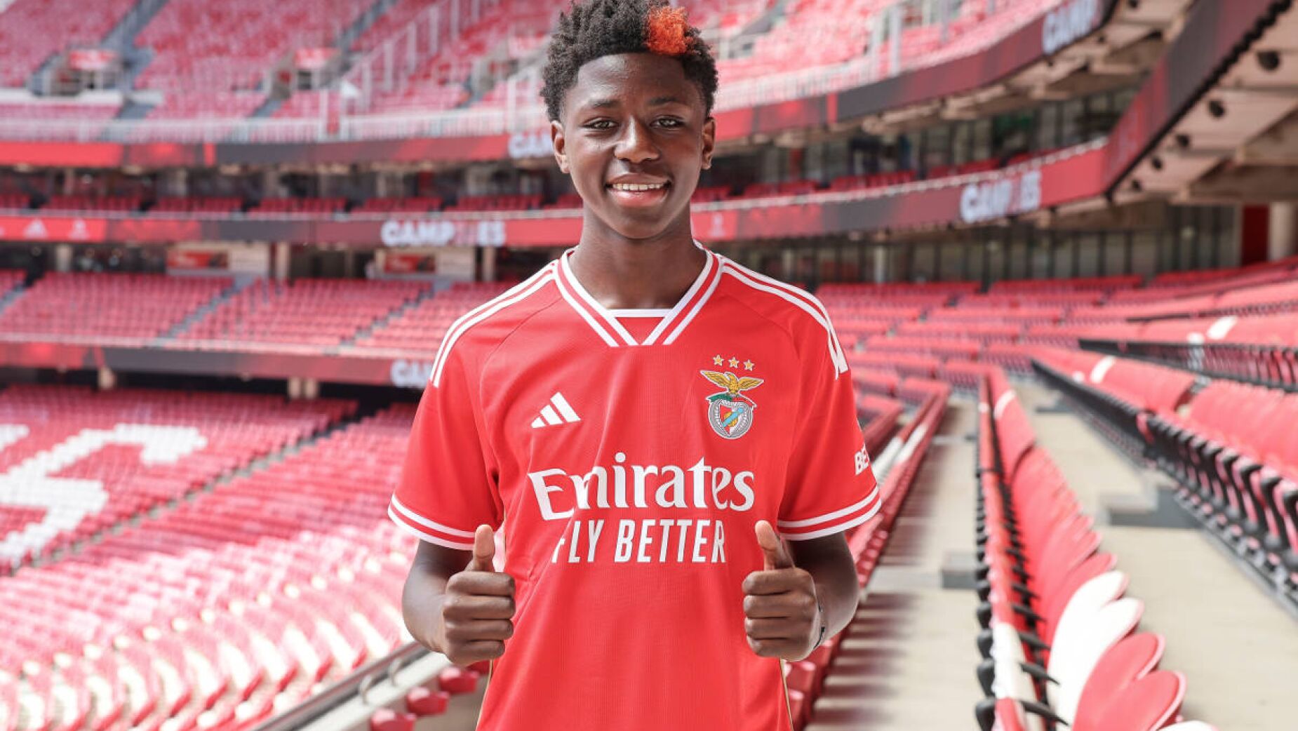 Da Alta de Lisboa ao Est&aacute;dio da Luz: a alegria que moldou An&iacute;sio Cabral e come&ccedil;a a marcar o Benfica