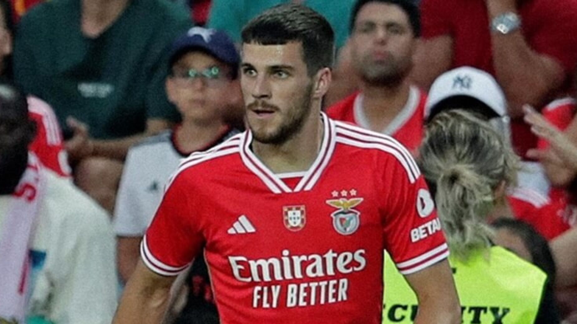 David Jurásek volta a deixar o Benfica e já tem novo clube