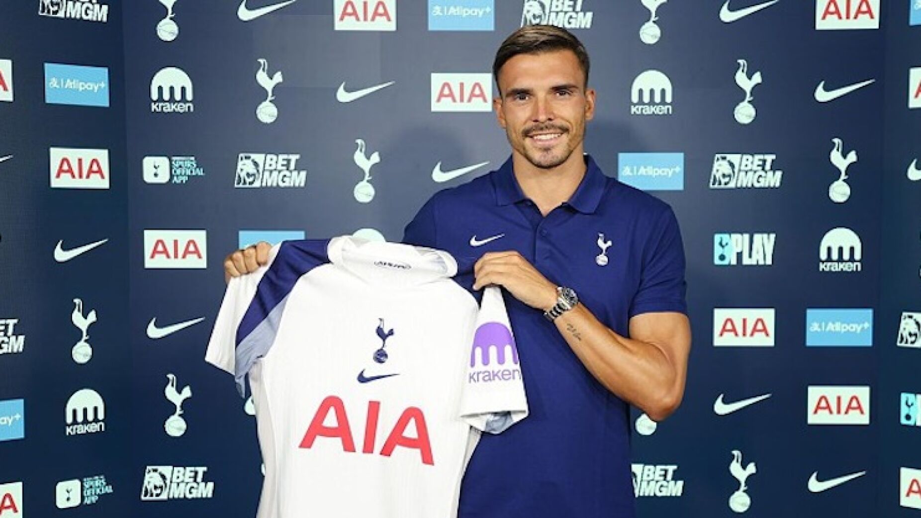 Palhinha troca Bayern de Munique pelo Tottenham - OFICIAL