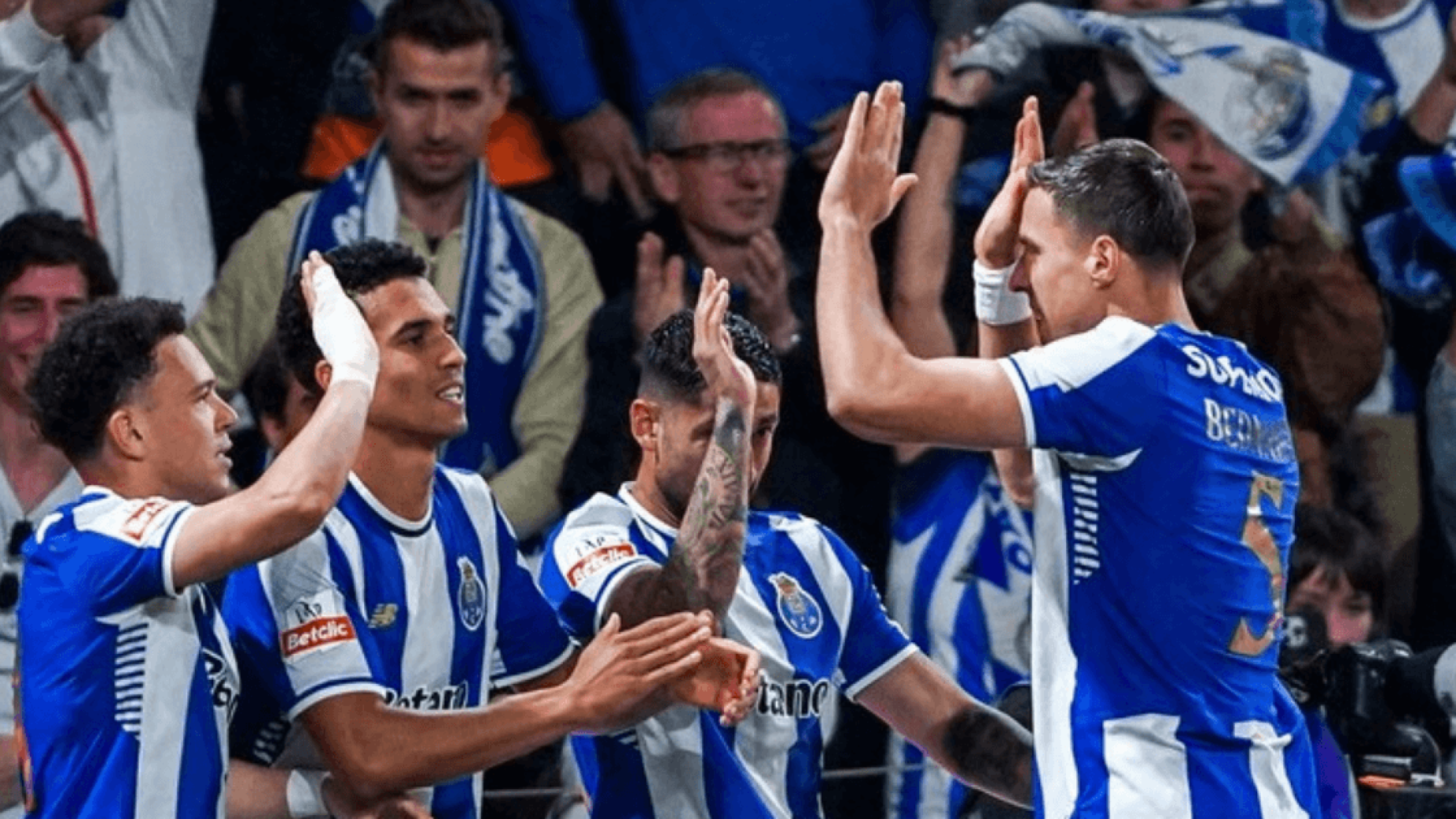 Drones, fogo de artif&iacute;cio e trof&eacute;u: o FC Porto revelou o programa completo da festa de s&aacute;bado