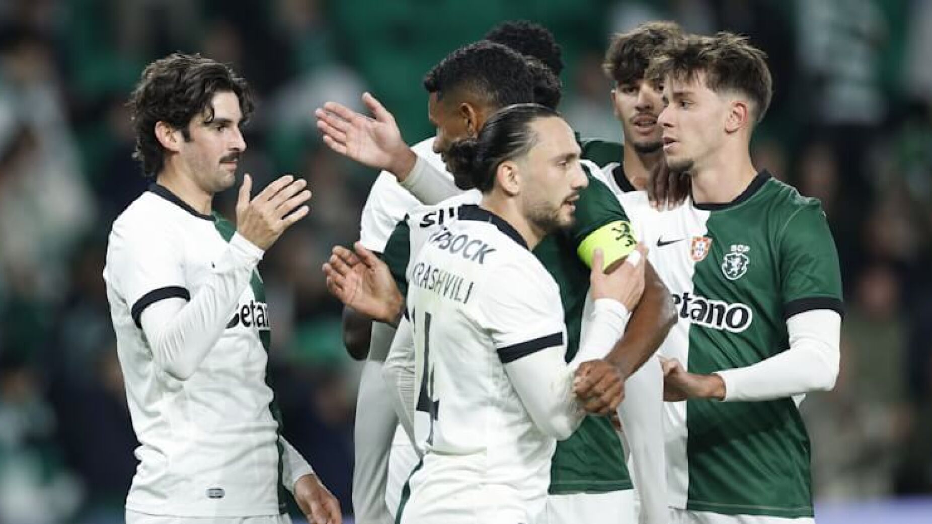 Sporting alcança vitória tranquila na Taça com bis de Trincão