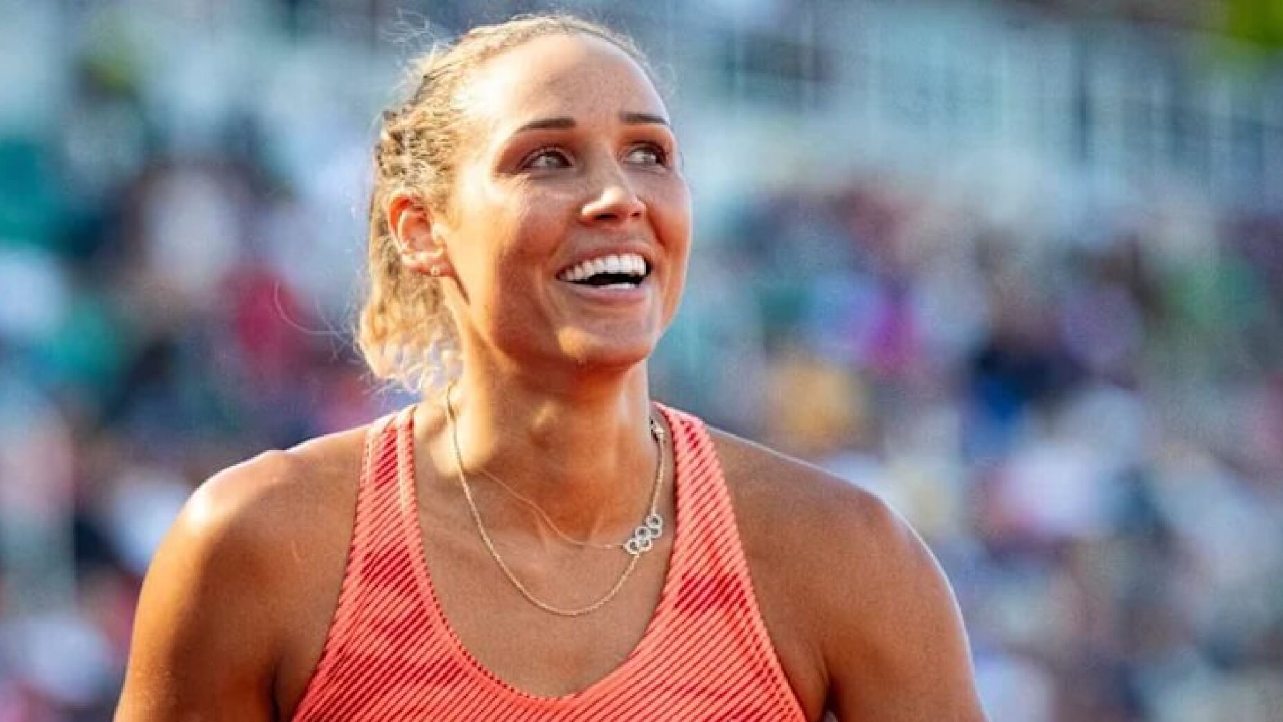 Atleta olímpica revela que é virgem aos 42 anos e como está em desvantagem nas provas