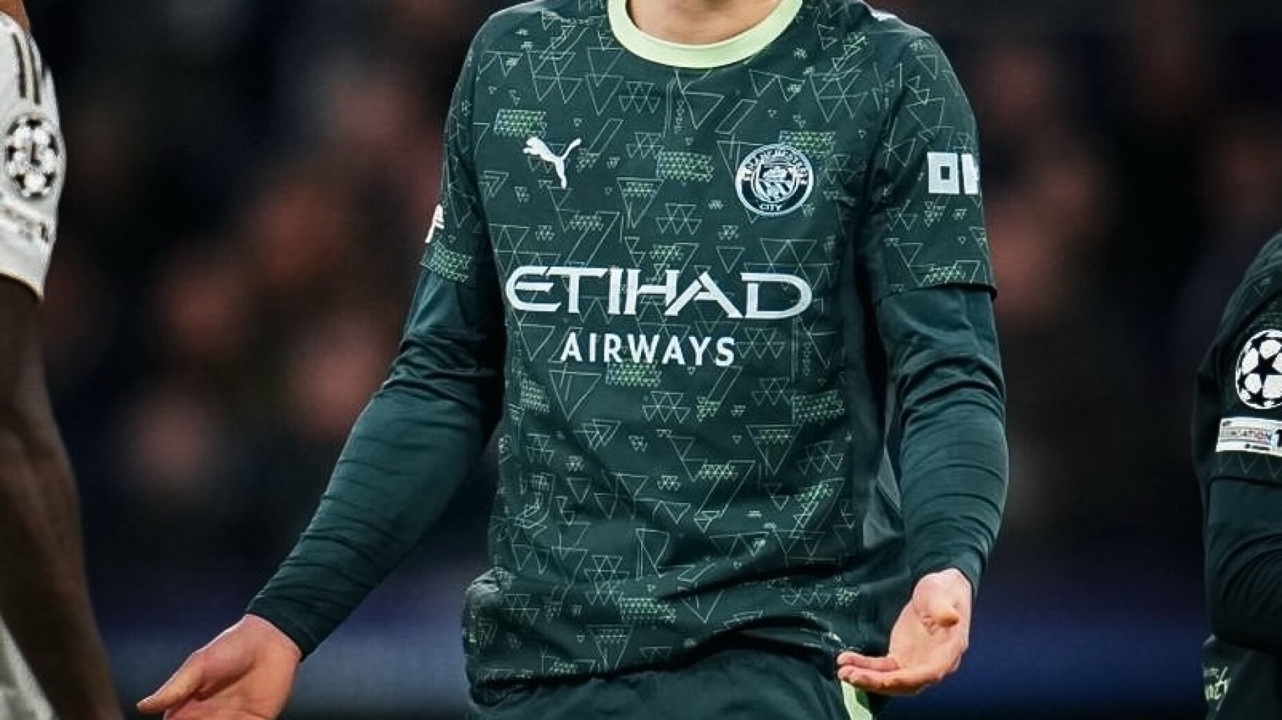 Guardiola avisa no Natal, Haaland responde com humor: a balan&ccedil;a tamb&eacute;m joga no City