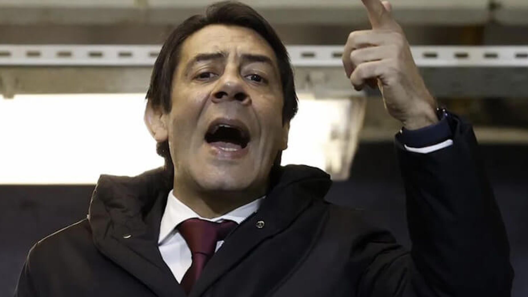 Rui Costa dá murro na mesa: "Penálti contra a lei do jogo"