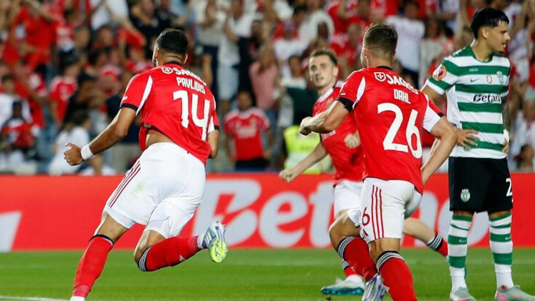 Benfica vence Sporting e conquista a sua 10ª Supertaça