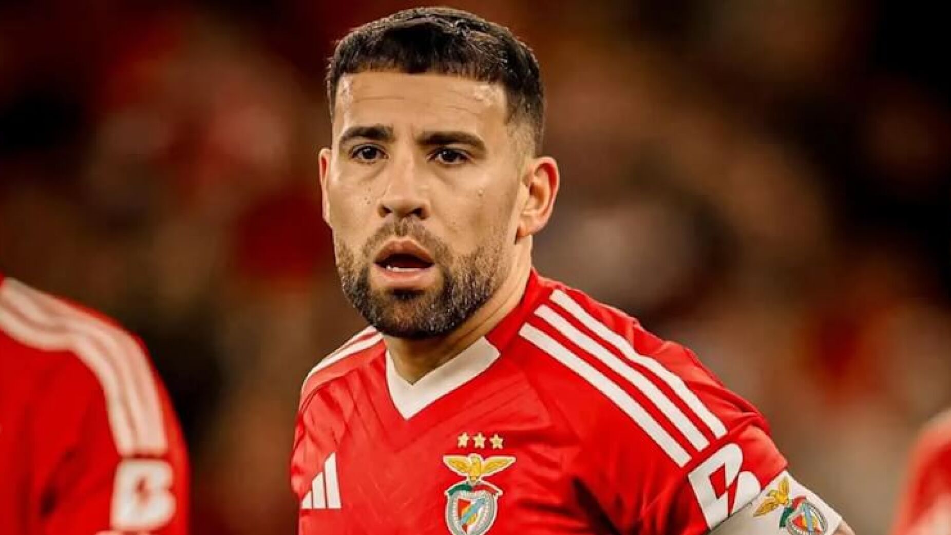 Plantel do Auckland City quer correr com o treinador... por causa de Otamendi