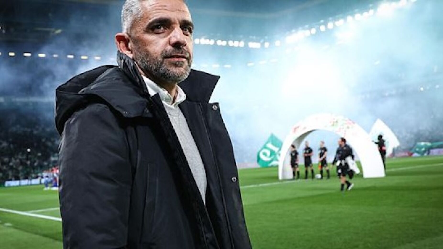 Varandas vai renovar j&aacute; o contrato de Rui Borges? A pergunta que toda a gente faz em Alvalade