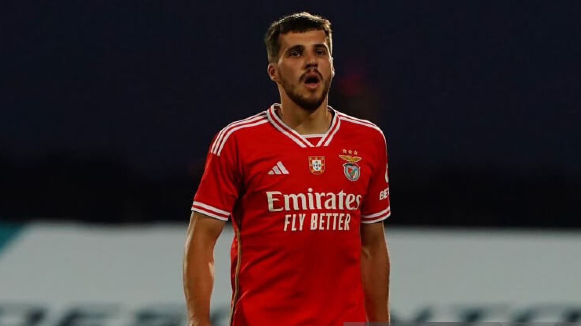 Benfica negoceia saída de Jurásek para o futebol grego