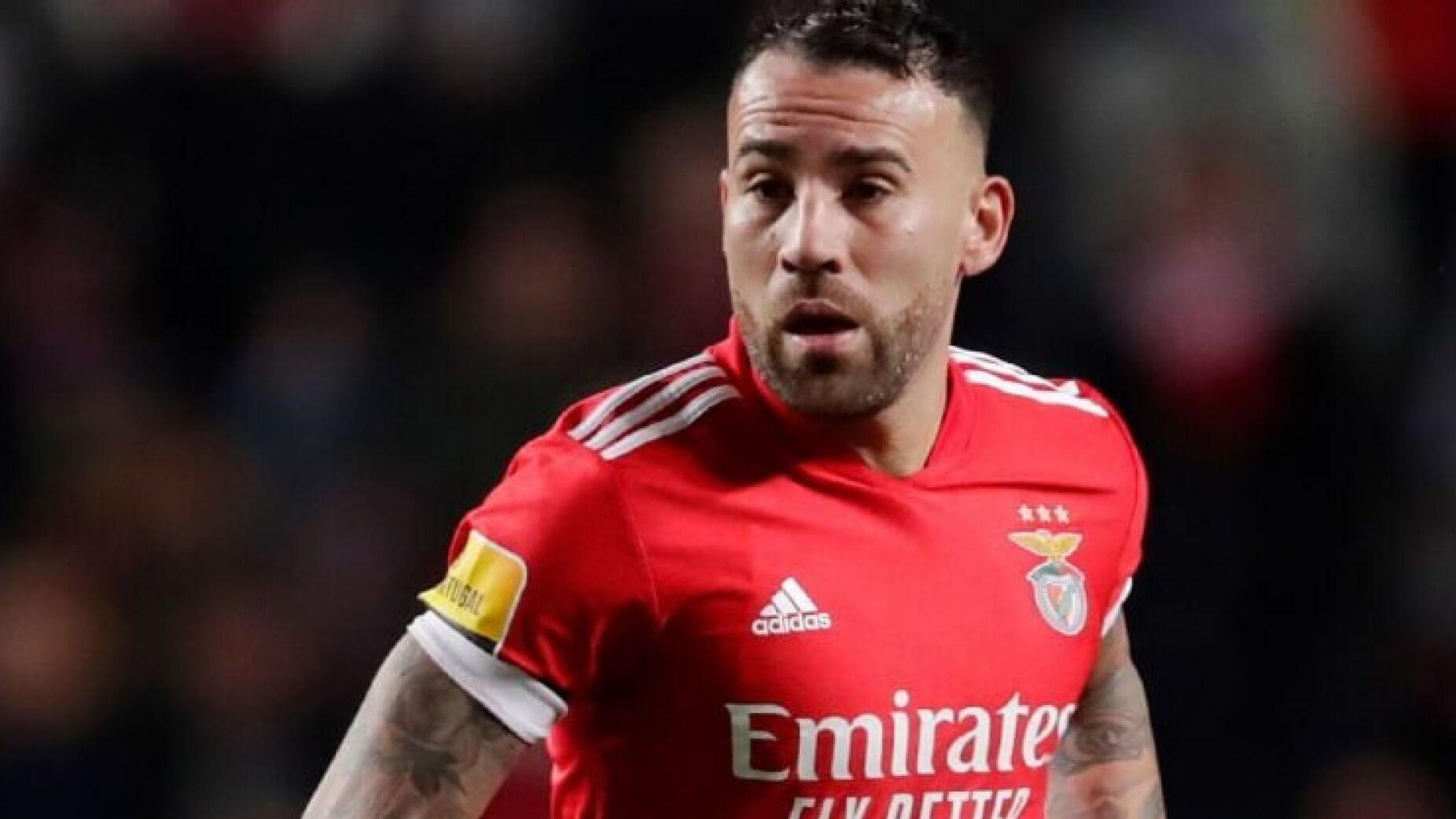 Otamendi de saída em janeiro? Eis a resposta do jogador e do Benfica