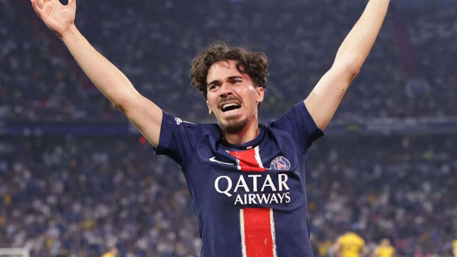 Vitinha após goleada na final da Champions: "Não aconteceu por magia"