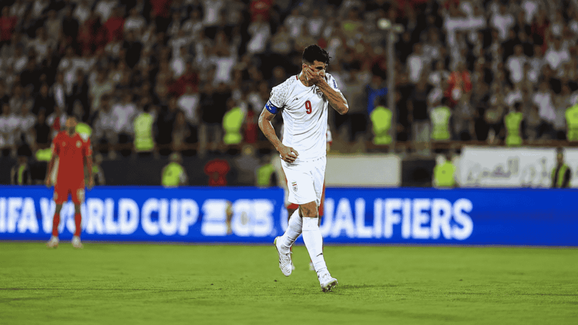 Ex-FC Porto e capit&atilde;o do Ir&atilde;o, Taremi desabafa: a sele&ccedil;&atilde;o foi obrigada a abandonar os EUA minutos ap&oacute;s o apito