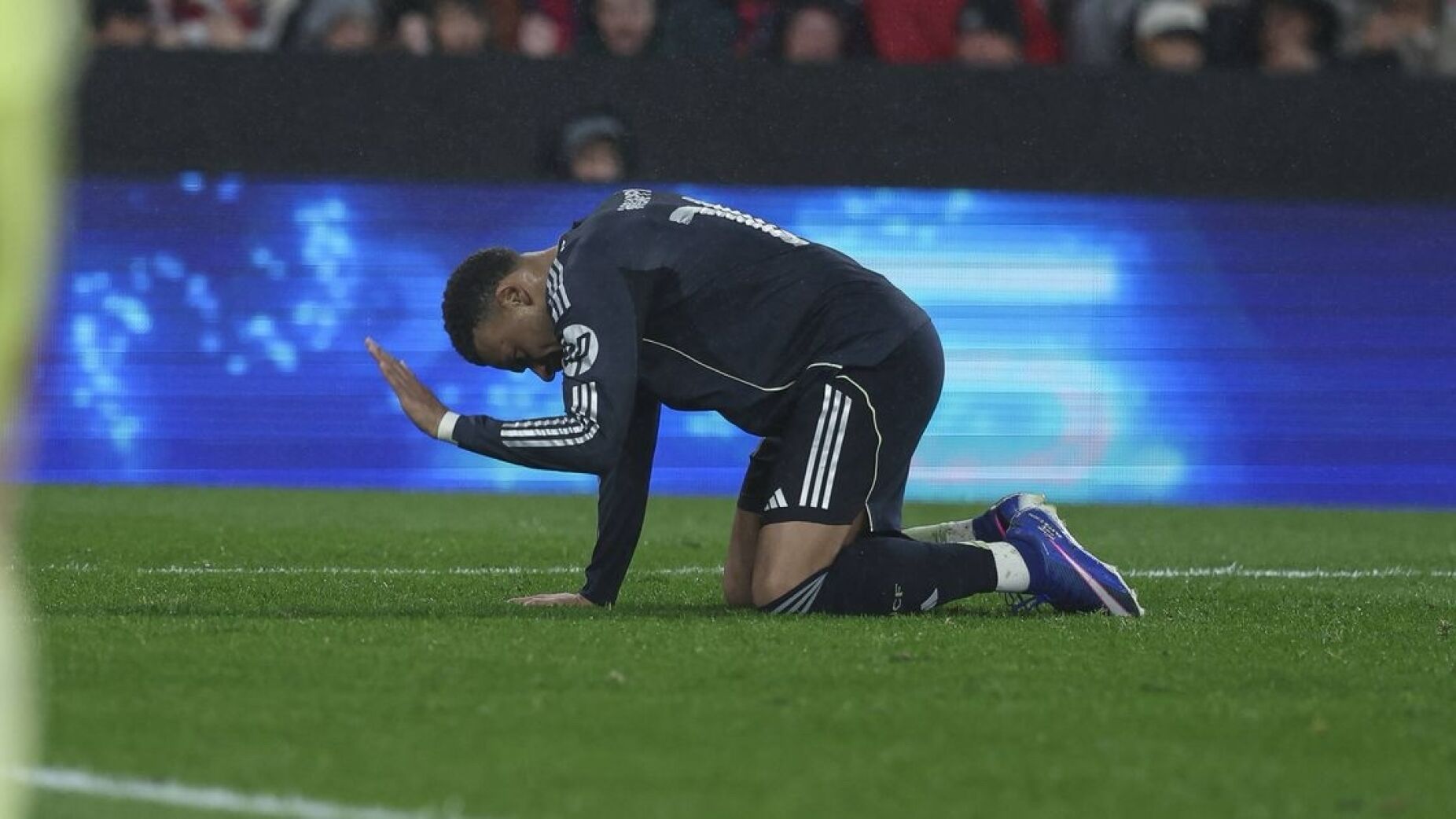 O Mundo Parou para Olhar para Lisboa: as Reac&ccedil;&otilde;es Internacionais &agrave; Vit&oacute;ria do Benfica