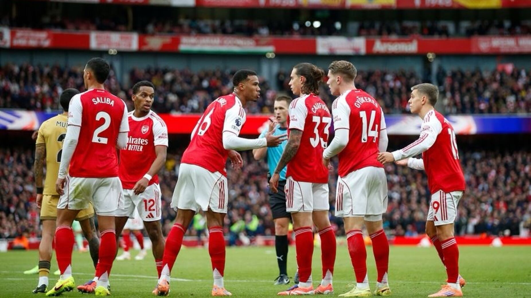 Arsenal: reis das bolas paradas refor&ccedil;am-se com especialista campe&atilde;o pelo Liverpool