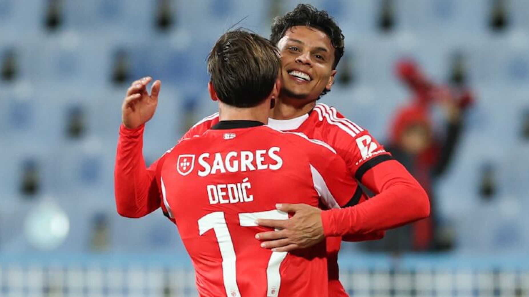 Demorou mas Benfica vence Atlético CP e segue em frente na Taça