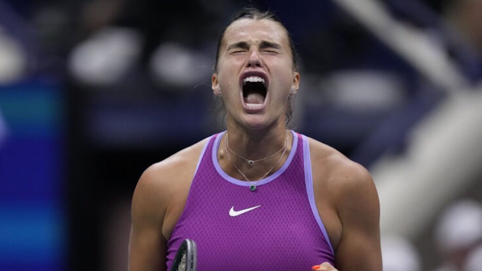 Aryna Sabalenka despacha campeã olímpica e está nas 'meias' de Roland Garros