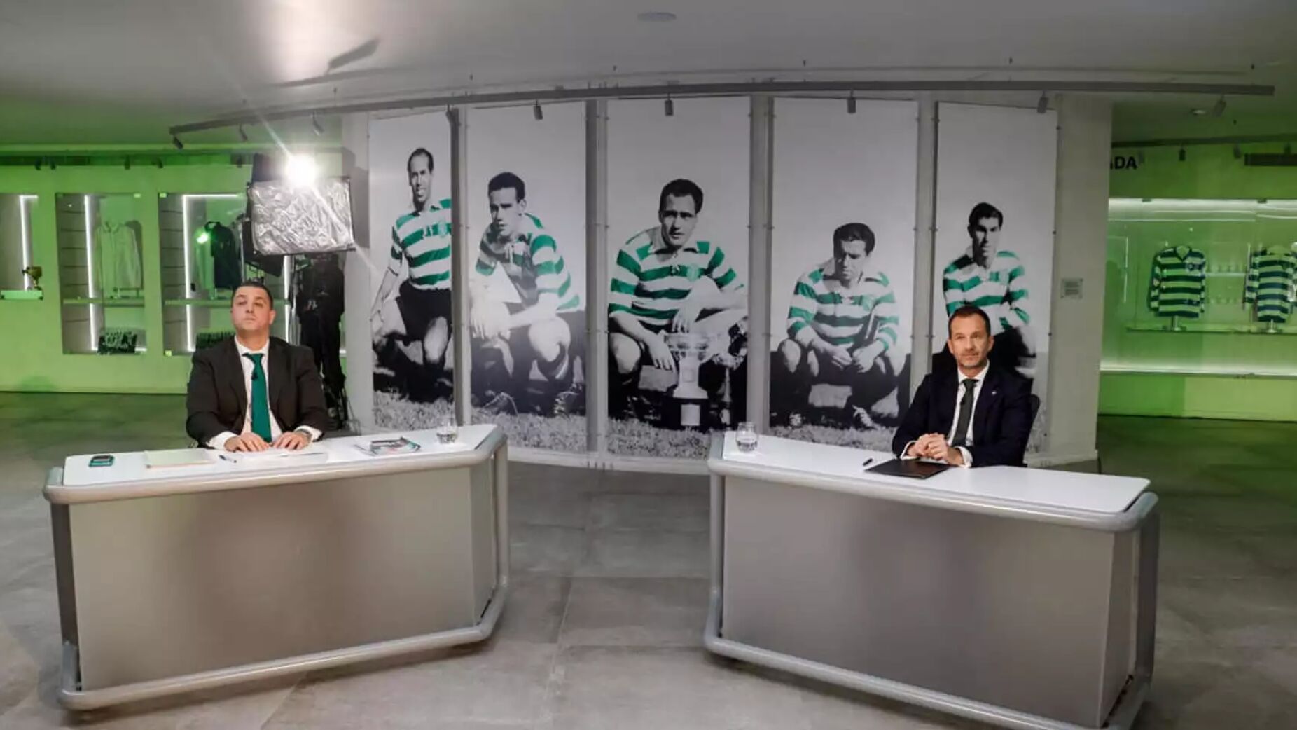 Debate quente antes das elei&ccedil;&otilde;es no Sporting: Varandas e Bruno S&aacute; trocam acusa&ccedil;&otilde;es em confronto tenso