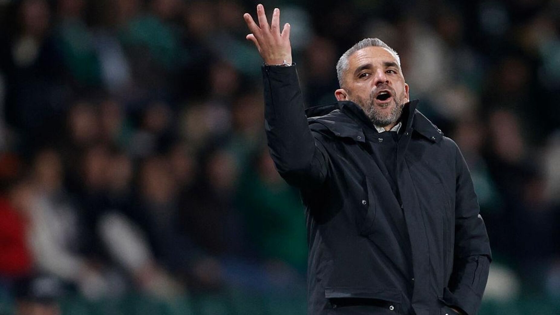 Sporting Aponta &agrave; Melhor S&eacute;rie da &Eacute;poca e Quer Chegar Embalado aos Grandes Desafios