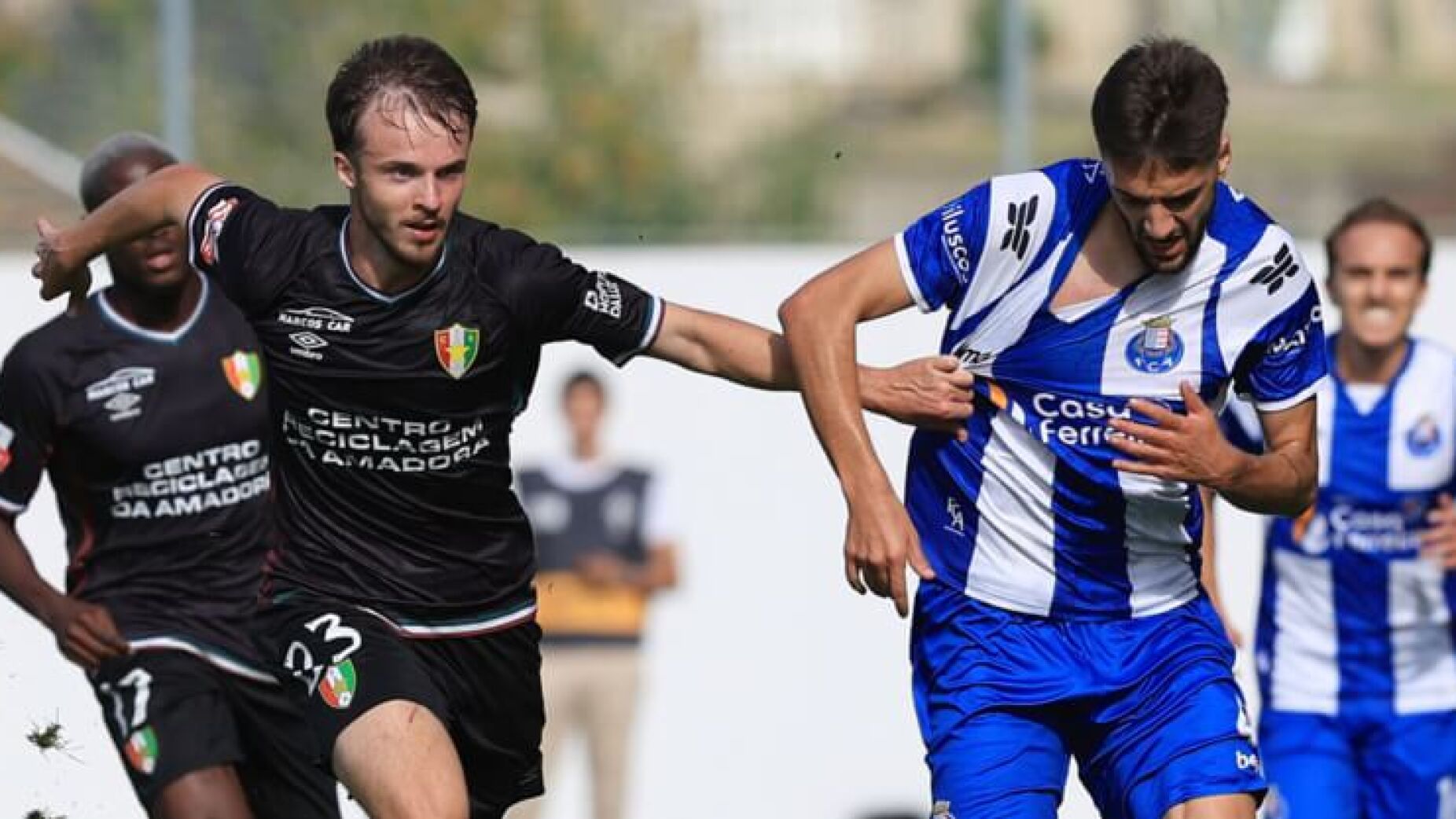 Assim foi o golo do filho de Rui Borges e a reação do técnico do Sporting