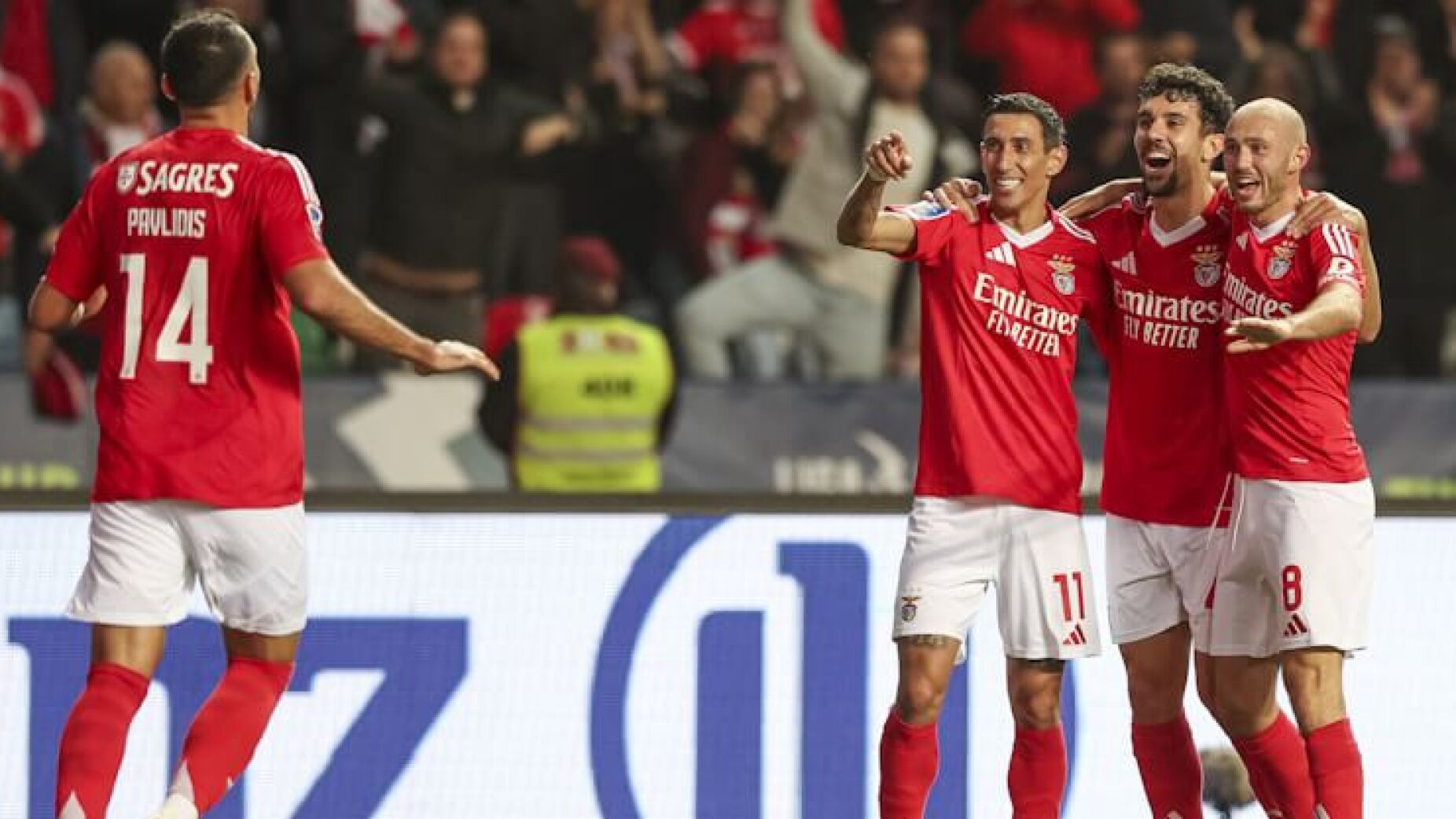 Benfica atropela SC Braga e está na final da Taça da Liga