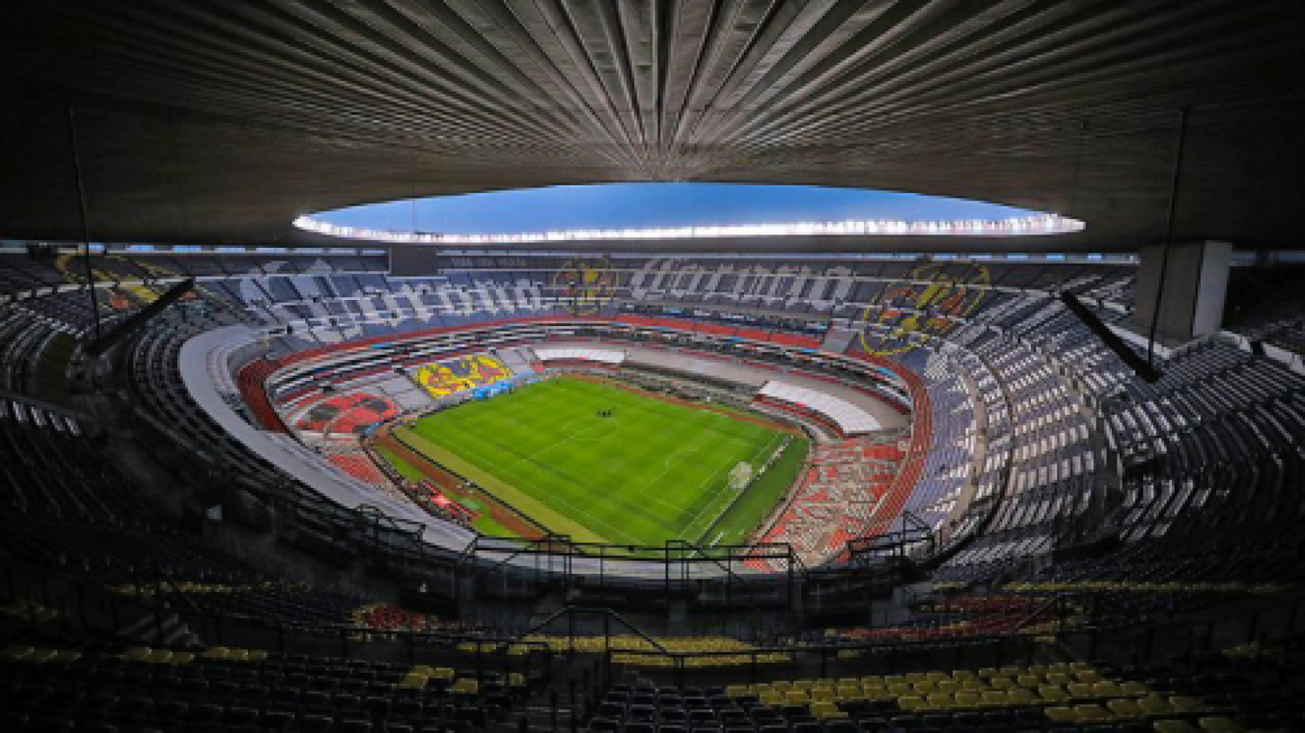 O que aconteceu antes do M&eacute;xico-Portugal deixa o futebol em choque