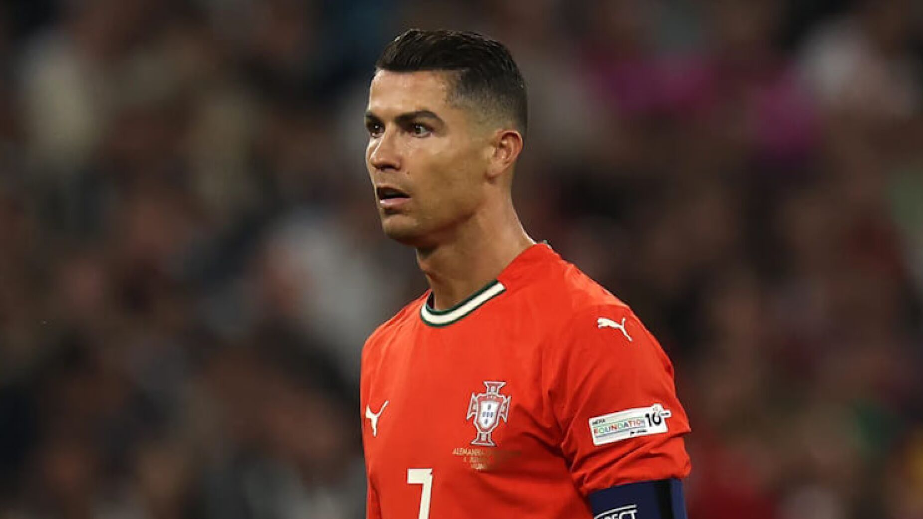 A reação hilariante de Ronaldo a provocação dos alemães que gritavam por Messi