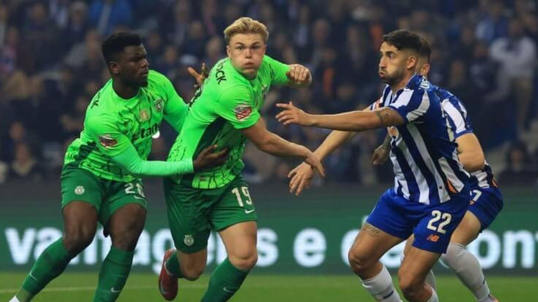 Nuno Lobo provoca Sporting após clássico: "Uns nabos"