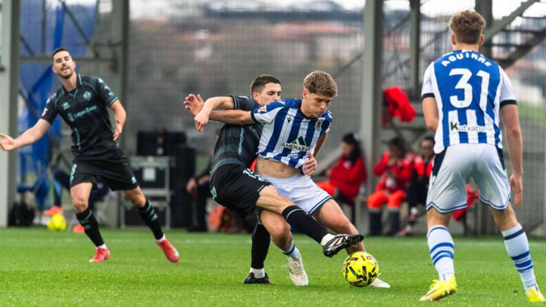 Nova pol&eacute;mica em Espanha: jogo interrompido ap&oacute;s alegado insulto racista