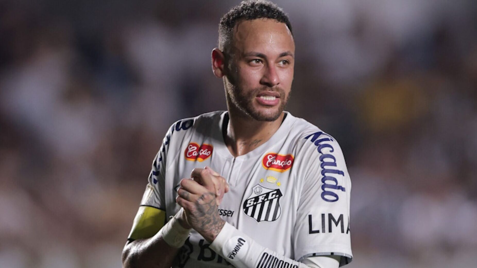 A reação de Neymar à sua estreia no regresso ao Santos