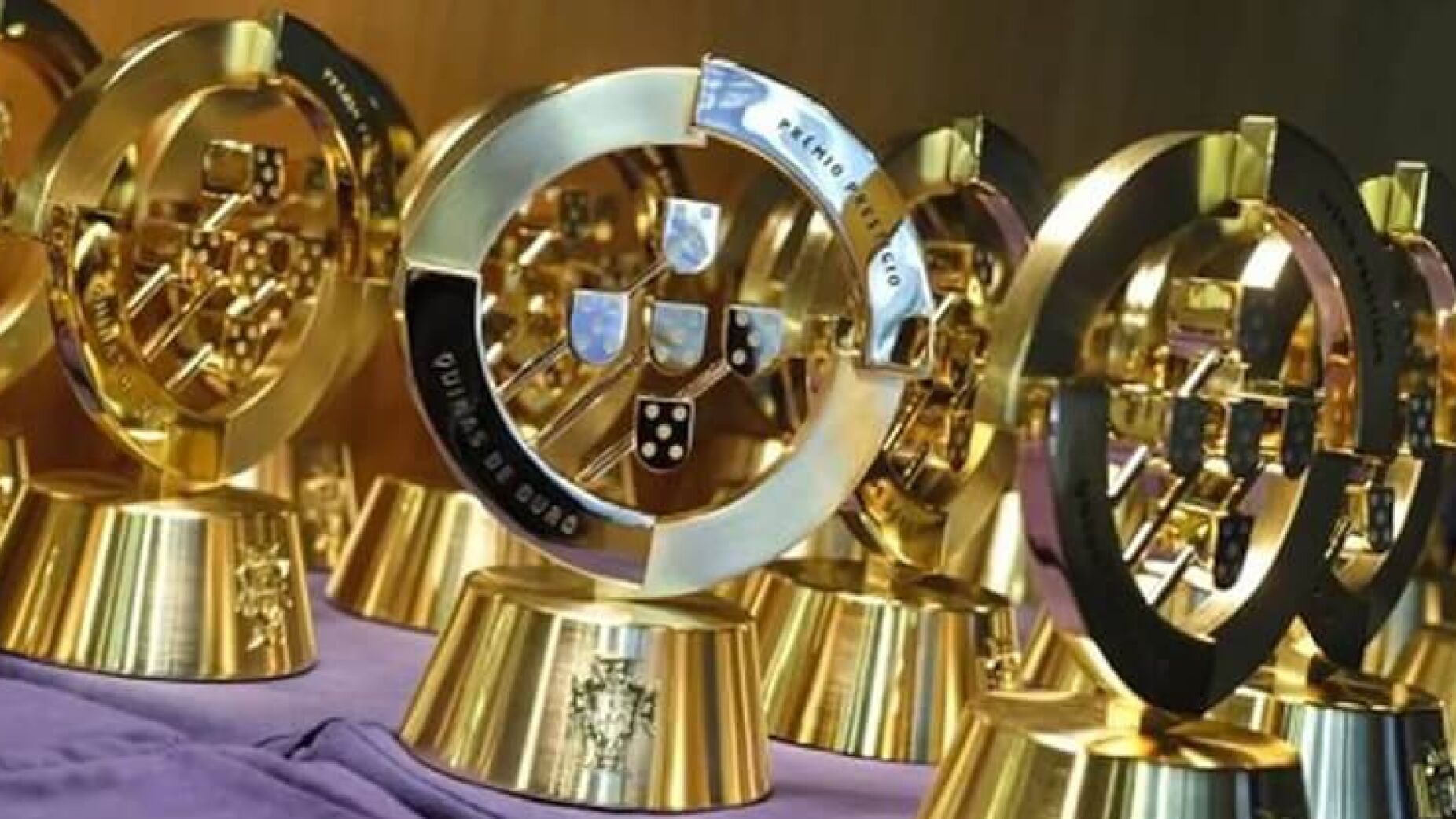 O melhor treinador e futebolista da gala das Quinas de Ouro