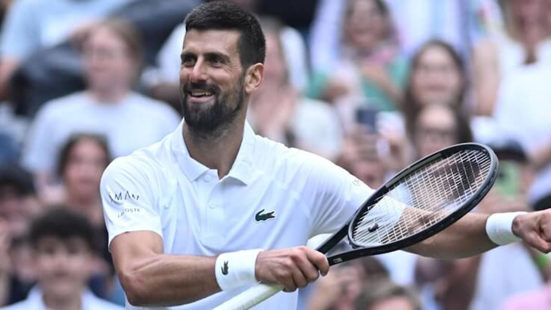 Djokovic segue firme em Wimbledon e já está nos 'oitavos'