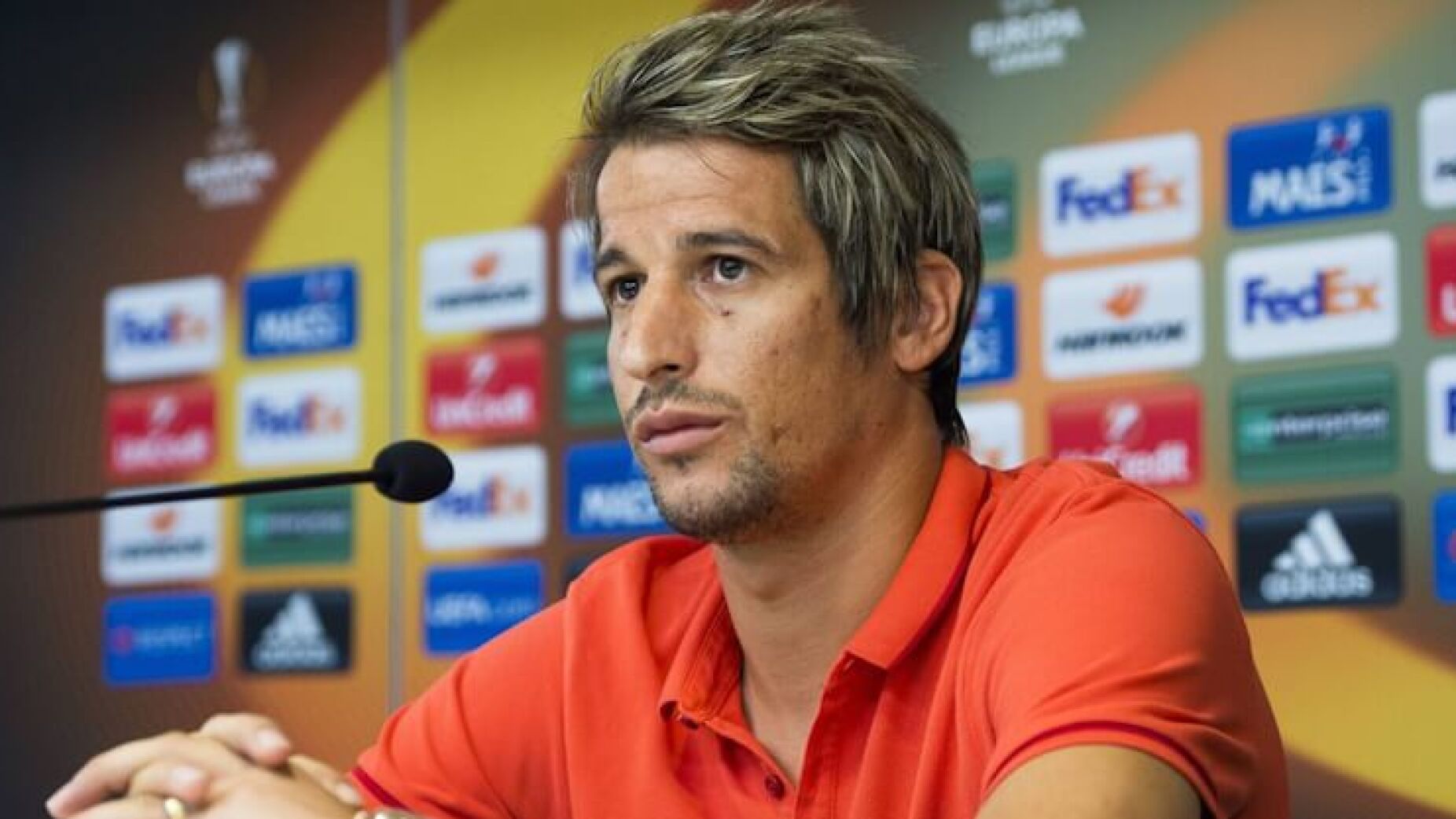 Fábio Coentrão furioso insulta e ameaça jornalistas (VÍDEO)