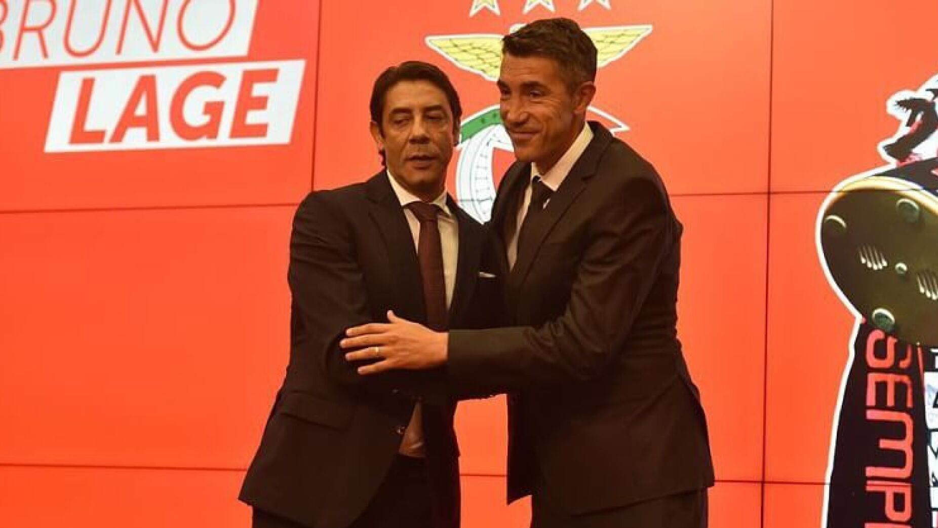 Pressão máxima para Lage e Rui Costa no Mundial de Clubes